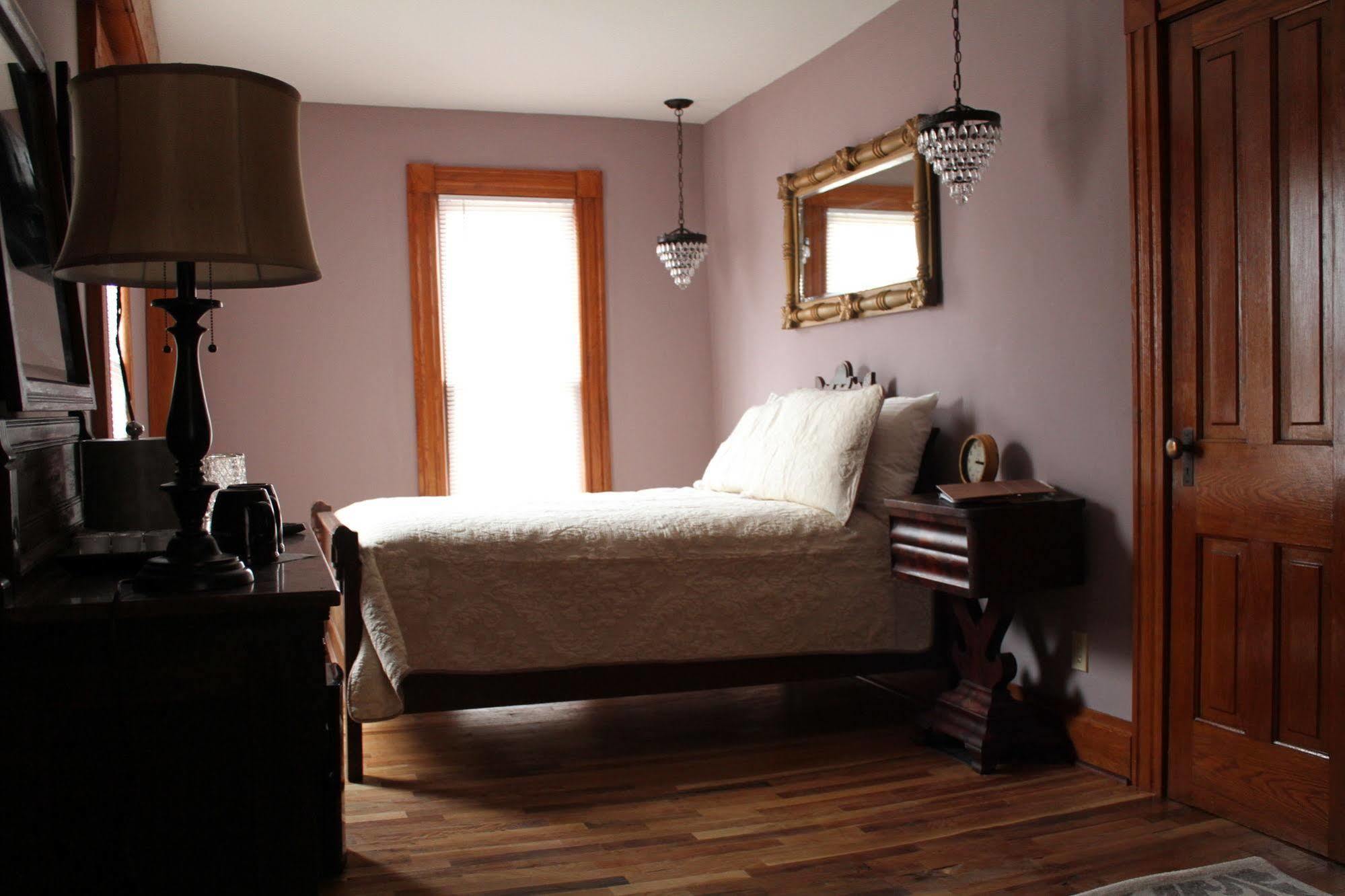 The Buxton Inn Granville المظهر الخارجي الصورة